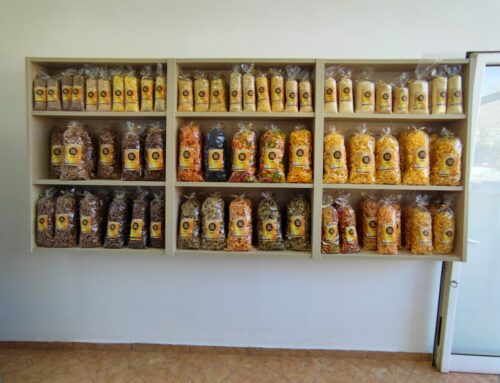 Γραφείο – γκισέ και ράφια